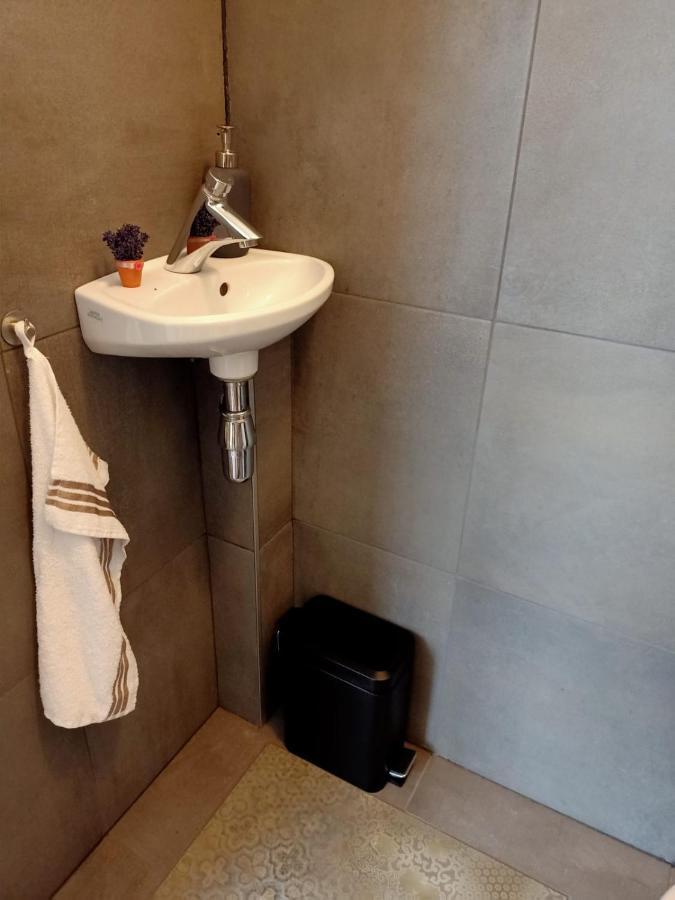 Appartement Bij De Vlaamse Schuur à Wagenberg Extérieur photo