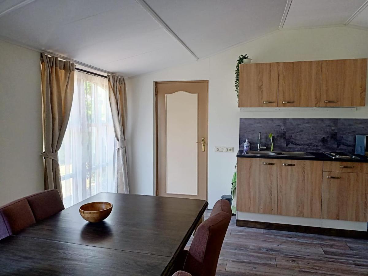 Appartement Bij De Vlaamse Schuur à Wagenberg Extérieur photo